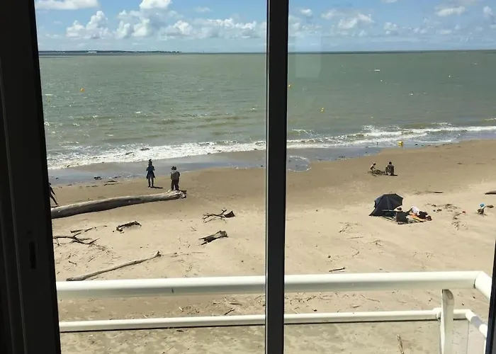 - Ocean Sunset Full View Мешер-сюр-Жиронд